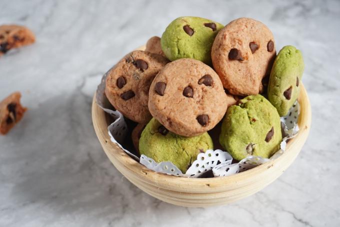 Des saveurs de pâtisserie Taro populaires utilisées pour faire de délicieux biscuits Taro 0